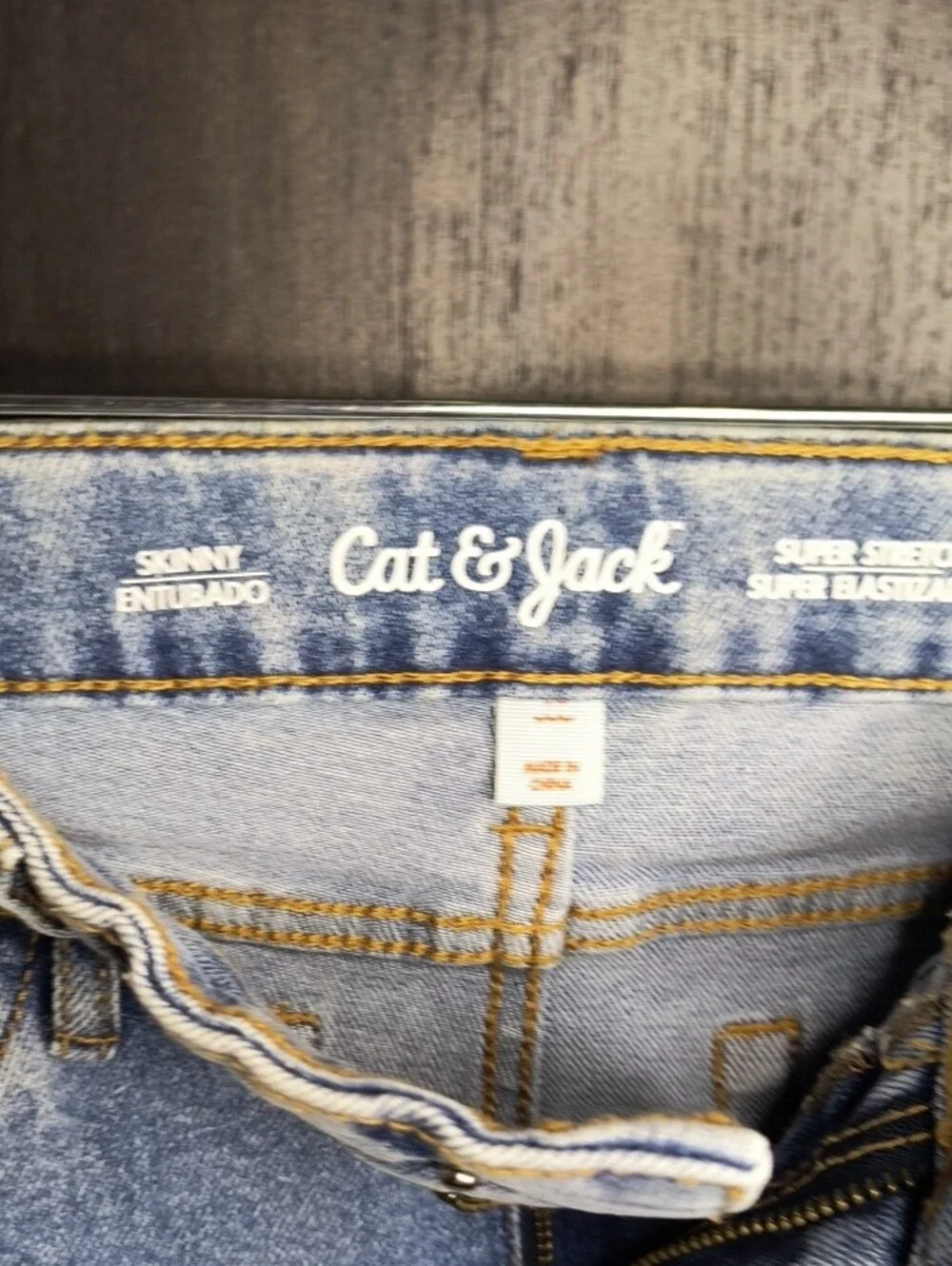 Kids Cat & Jack Size 14 Light Blue Skinny Jeans with Floral Patchs, NWT